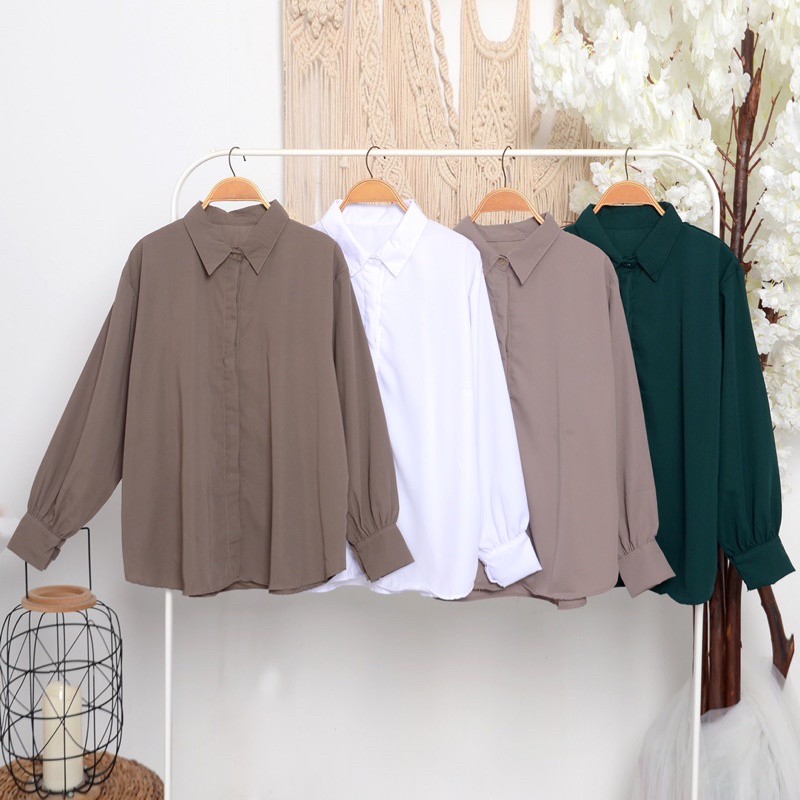 KEMEJA WANITA POLOS BASIC / GIOVANI SHIRT BASIC WANITA / KEMEJA POLOS CASUAL PUTIH KERJA / KEMEJA WANITA LENGAN PANJANG WOLFIS