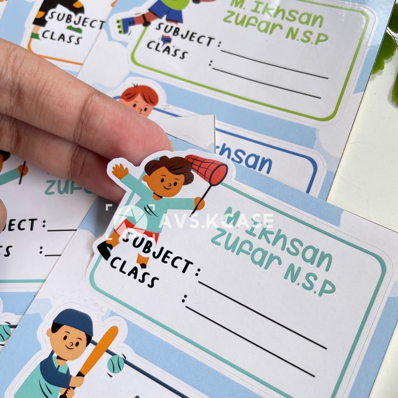 

STICKER BUKU TEMA ANAK LAKI-LAKI