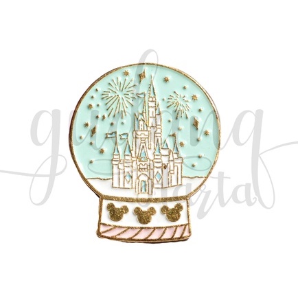 Pin Magical Snowglobe Caste Pin Motif Bola Snow Unik Tosca GH 208835