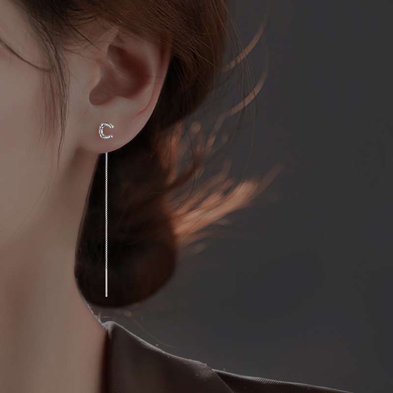 Anting Rantai Rumbai Panjang Desain Tulisan Warna Silver Untuk Wanita