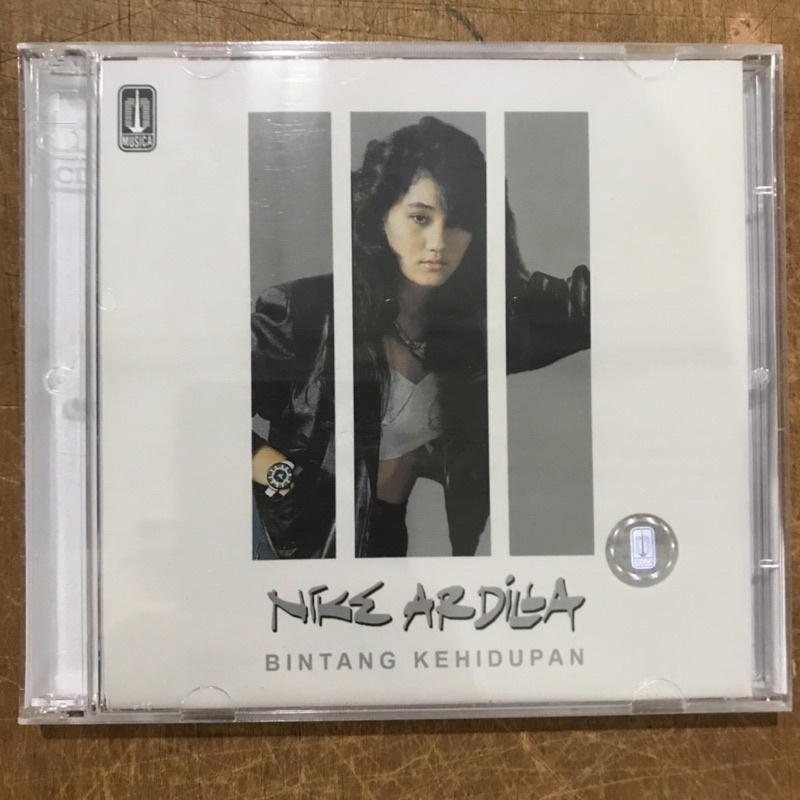 CD ORIGINAL NIKE ARDILLA ALBUM BINTANG KEHIDUPAN