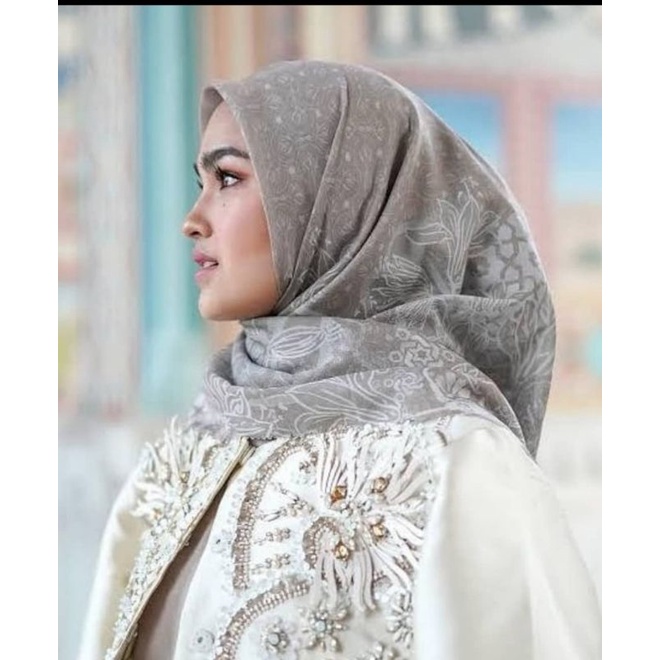 buttonscarves Maharani khaki voal