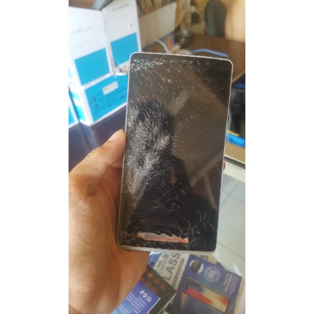 Lg G4 Stylus (LCD pecah)