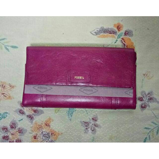 Fossil Ellis Wallet Raspberry Wine