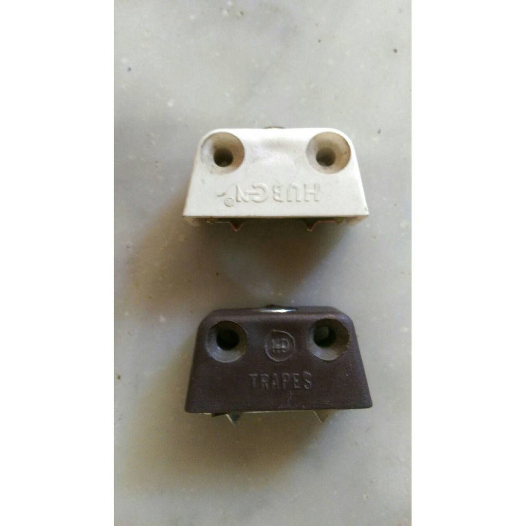 TRAPES / AMBALAN TATAKAN LEMARI PUTIH COKLAT