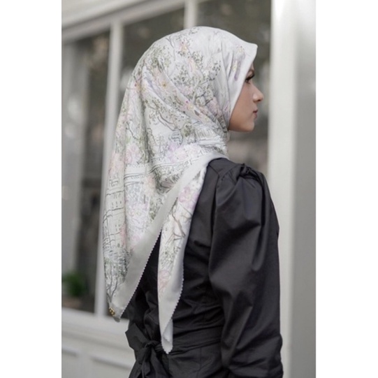 Buttonscarves British Series-Ash