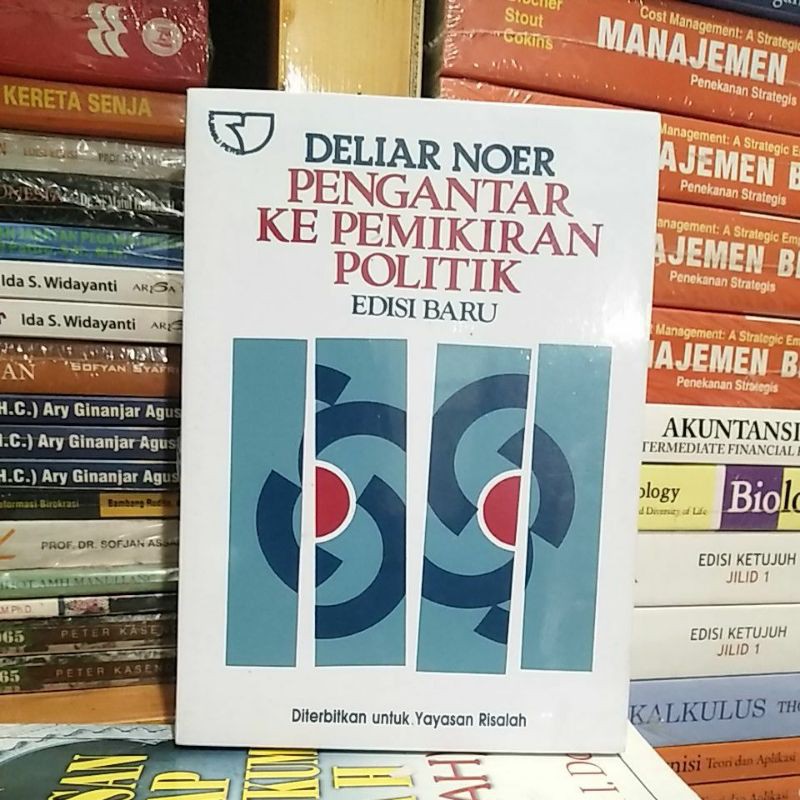 buku deliar noer pengantar ke pemikiran politik edisi baru by deliar noer