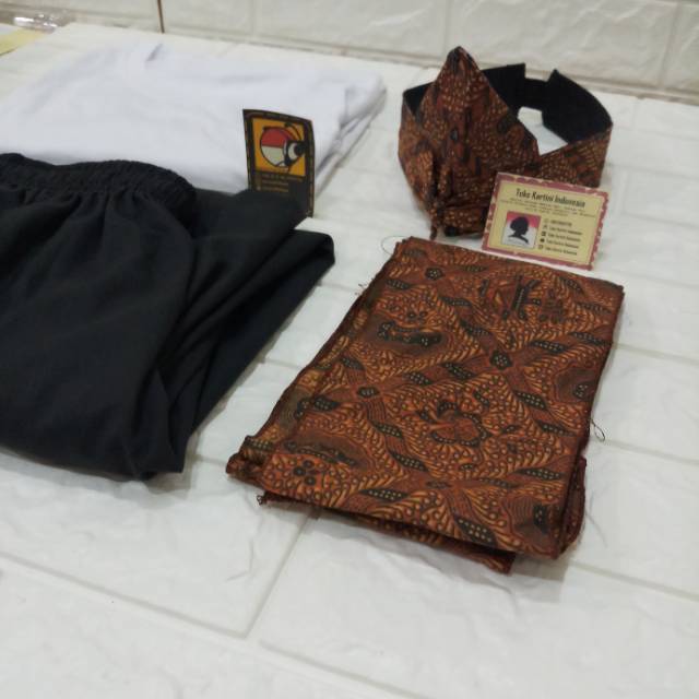 Baju adat dewasa sunda / pakaian jawara laki laki / pakaian adat