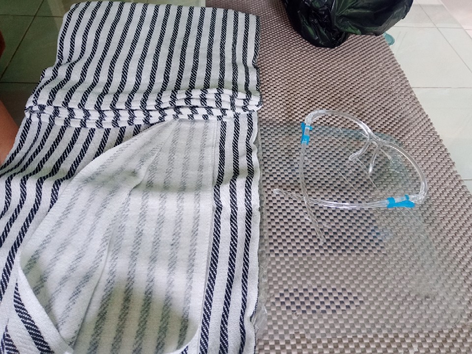 Selimut Pasien Motif Garis (pcs) / Selimut Tidur / Selimut Tenun Asli