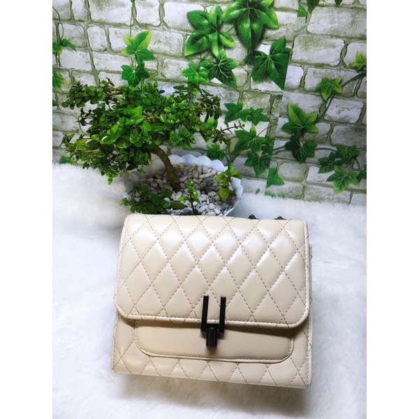 TAS SELEMPANG TAS ARUNA SLING BAG