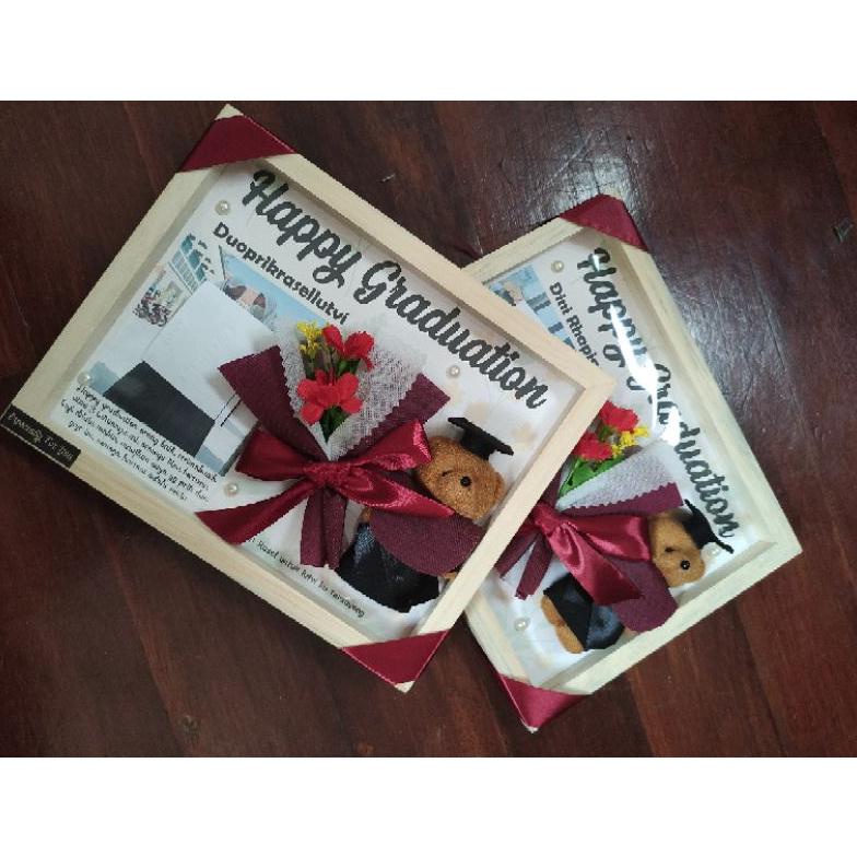 

READY [CUSTOM] 3D Flower in Frame Bucket Boneka Beruang Bear Hadiah Wisuda Ulang Tahun Rustic Bunga Kering RE2100