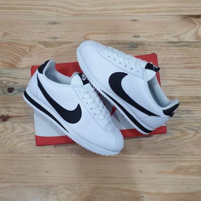 Nike cortez leather white black