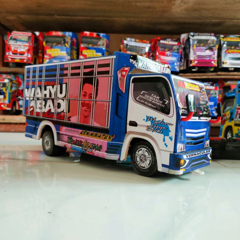 Miniatur Truk Oleng Wahyu Abadi Oleng Full Lampu+Terpal