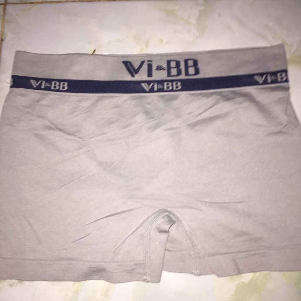 3 pcs. Boxer pria vi bb bahan rajut tanpa jahitan samping.