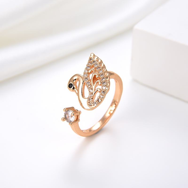 Cincin Terbuka Kristal Emas Titanium Steel Mutiara Berlian Wanita Fashion Jewelry Ukuran Yang Dapat Disesuaikan Rings