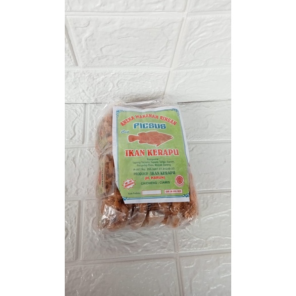 Jajanan jadul Ikan Krapu Pedas