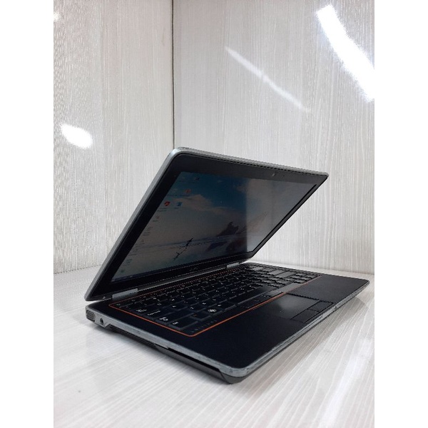 Laptop Dell Latitude E6320 Core i5 Gen 2 Ram 4Gb Hdd 500Gb Second Termurah Bergaransi