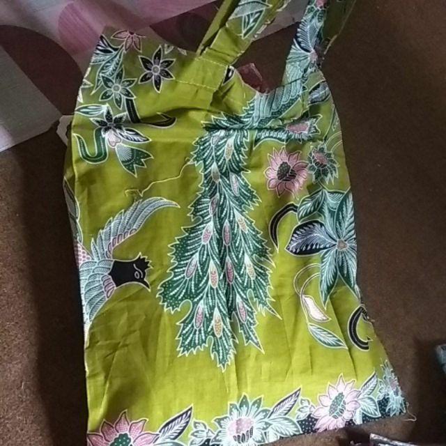 Atasan Batik Wanita Gempita Warna