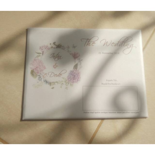 

Undangan single hardcover amplop