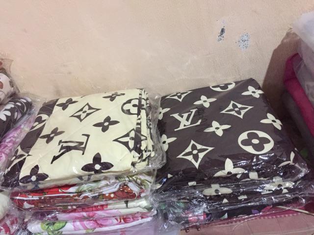Set Sarung Bantal Sofa+taplak Meja