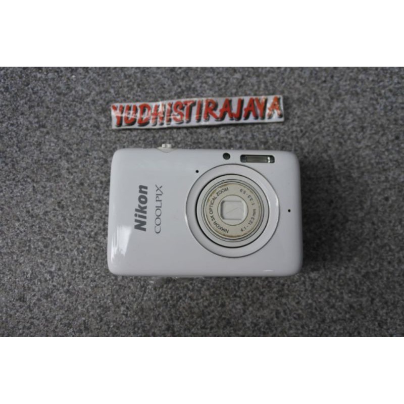 NIKON COOLPIX S02 RESMI ALTA NIKINDO Kamera Digital-1