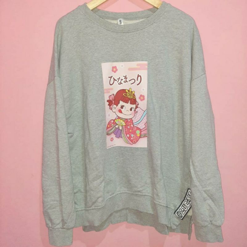 Crewneck Sweater Oversized Milky Peko Chan Hinamatsuri Japan
