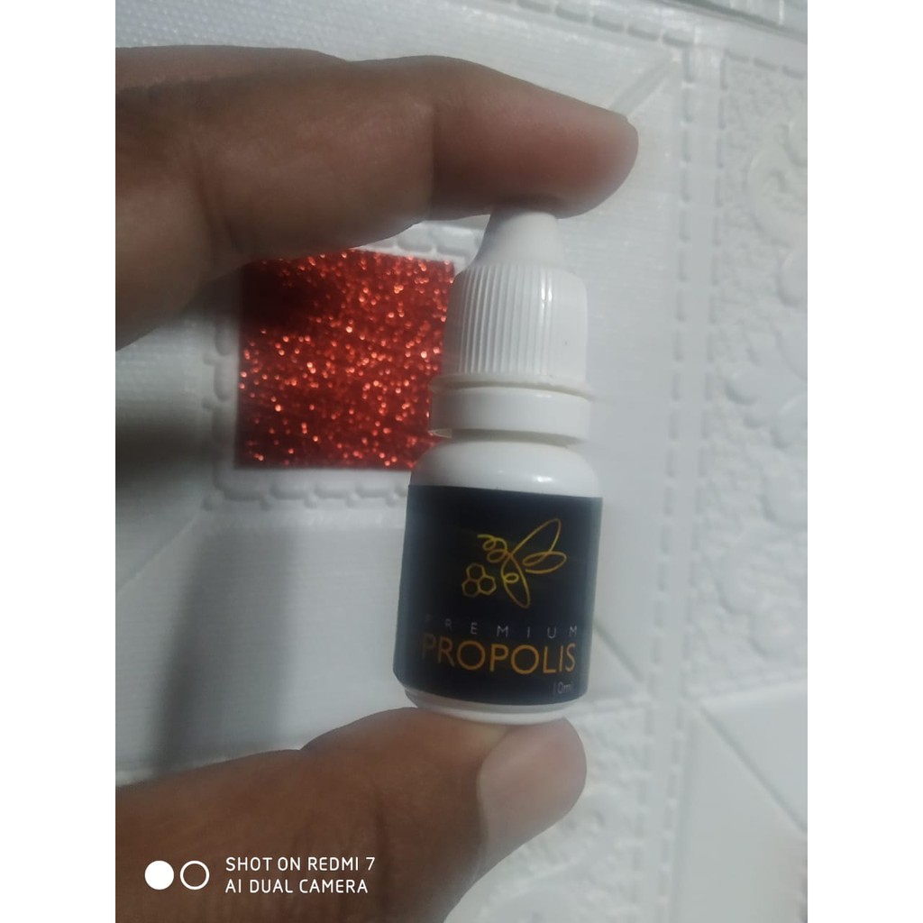 

Propolis