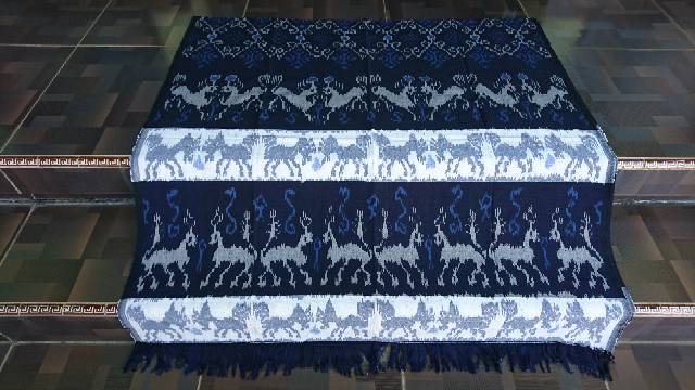 Kain tenun jepara, motif hewan