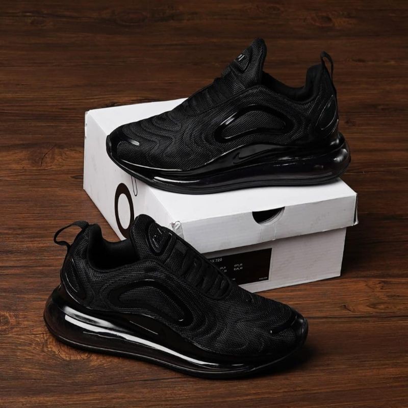 Sepatu nike air max 720 Triple black