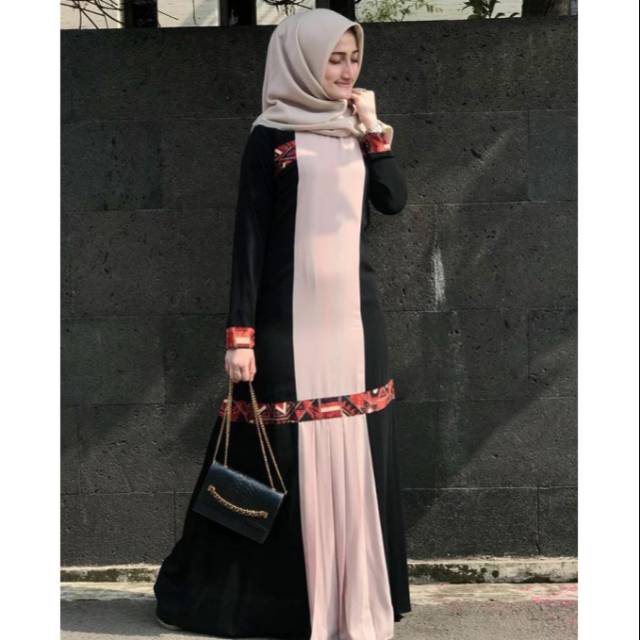 Syakira abaya size M by javina official
