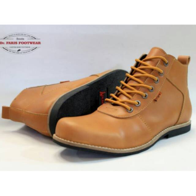 Sepatu Boots DR. Faris 4028 Tan