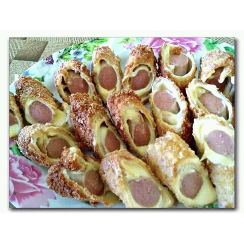 

Roti Goreng isi Coklat Keju/Pisang Coklat dan Sosis Keju 10rb/3pcs