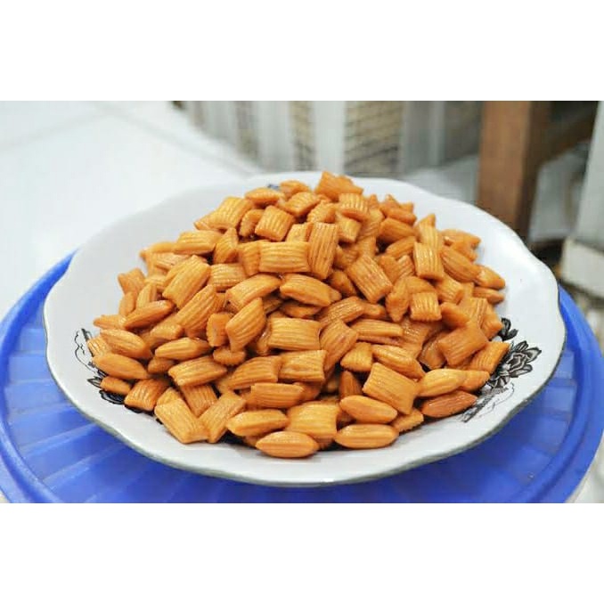 

COD 100gr Kue Pang Pang Pedas Manis Pang Pang Korea Pang Pang Manis Pang Pang Korea Pang Pang Manis Kiloan Pang Pang Segitiga Cemilan Snack Makanan Ringan Termurah Terlaris Free Ongkir