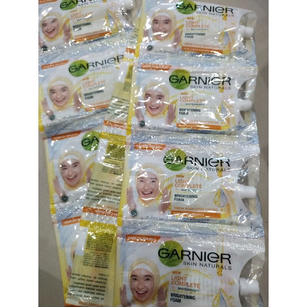 Jual Garnier skin naturals light complete brightening foam/cuci muka