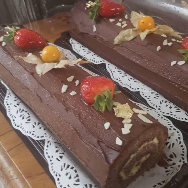 

Roll cake DEBM Chocolaate
