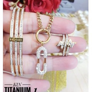 Titanium set perhiasan a629