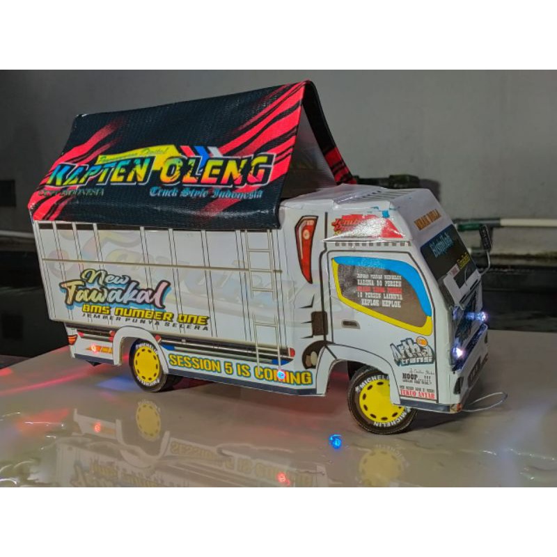 MINIATUR TRUCK OLENG NEW TAWAKAL