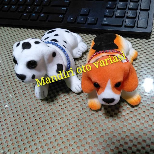 PAKET BONEKA GOYANG PAJANGAN DASHBOARD MOBIL MOTIH ANJING PUTIH&ORANGE