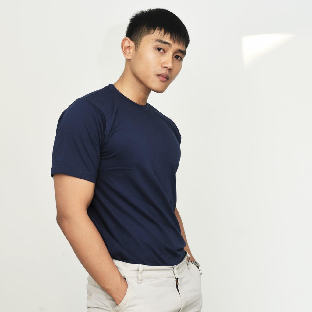 Kaos Biru Navy Polos