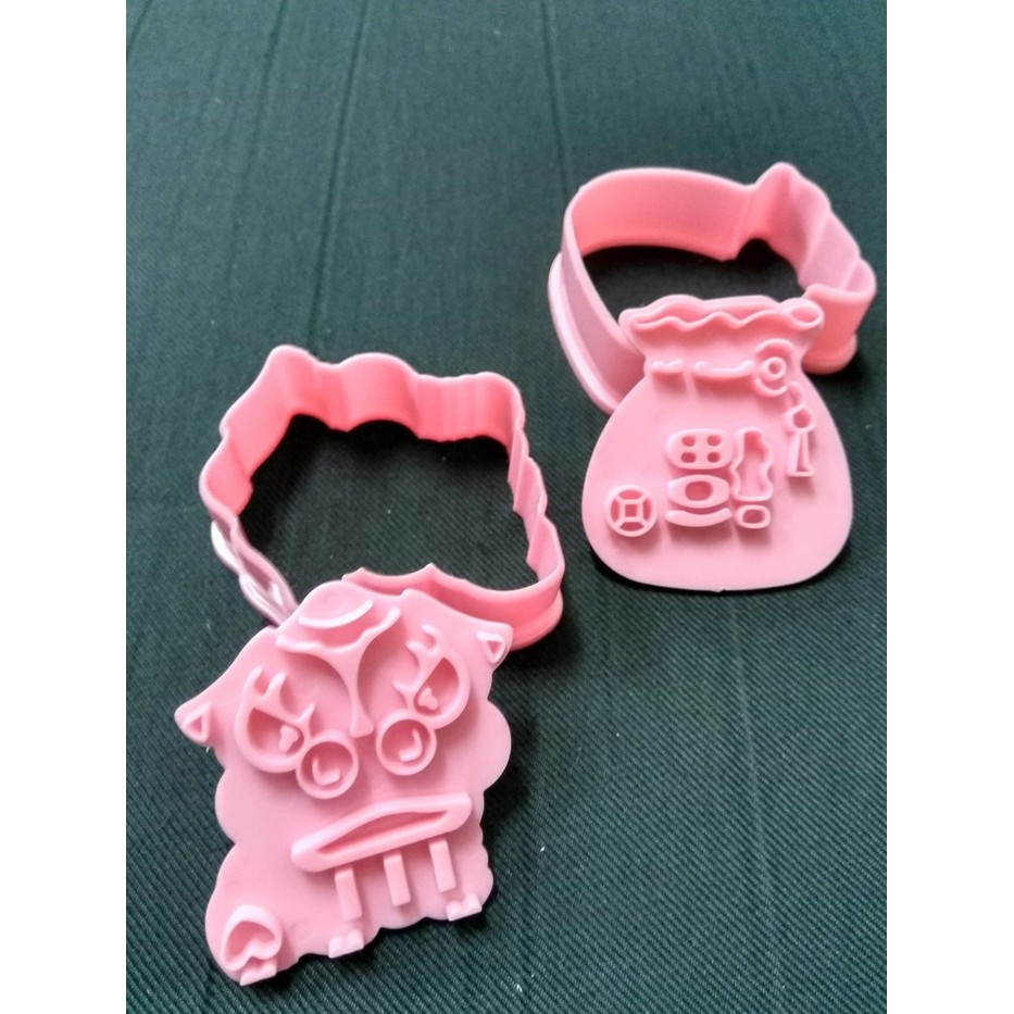 

Cookies Cutter / Fondant Cutter Chinese New Year Theme - Barongsai