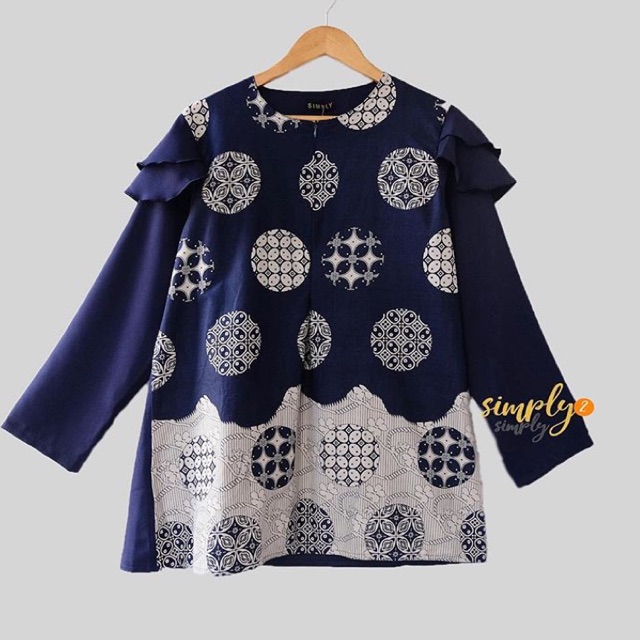 Ruffle batik navy simply2simply
