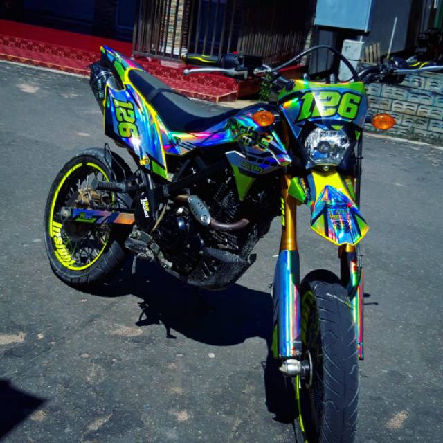 Stiker Decal striping custom hologram klx dtraker variasi emblem stiker kawasaki klx
