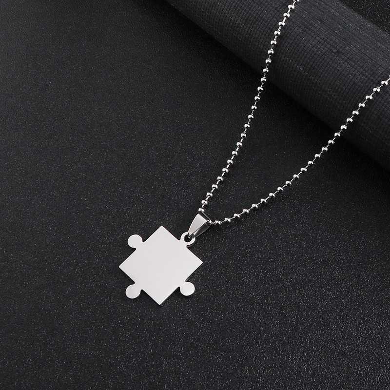 Kalung Liontin Puzzle Bahan Titanium Untuk Pria