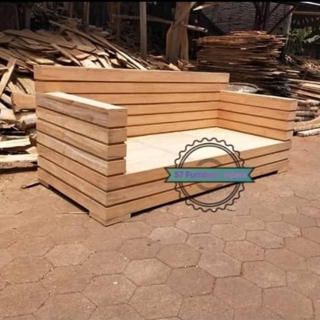 Bangku panjang besar/kursi santai polos/bale bale Minimalis kayu jati Mentahan Jepara