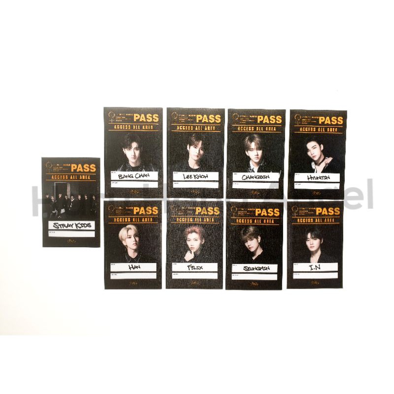 [READY|SHARING] STRAY KIDS-[DISTRICT 9:UNLOCK IN JAPAN NEW GOODS](PASS STICKER)