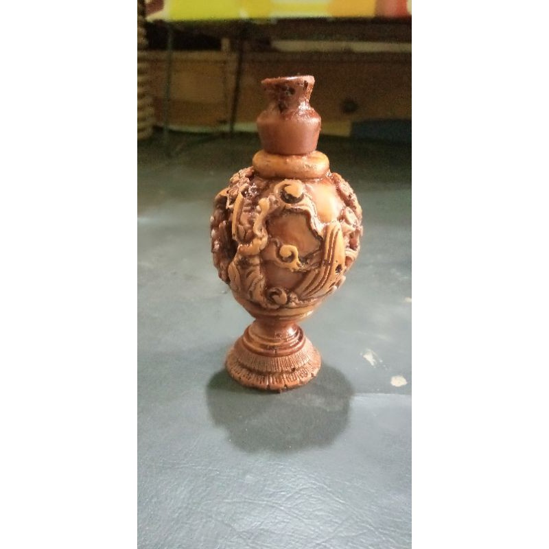 pion sangkar kotak ukir fiber