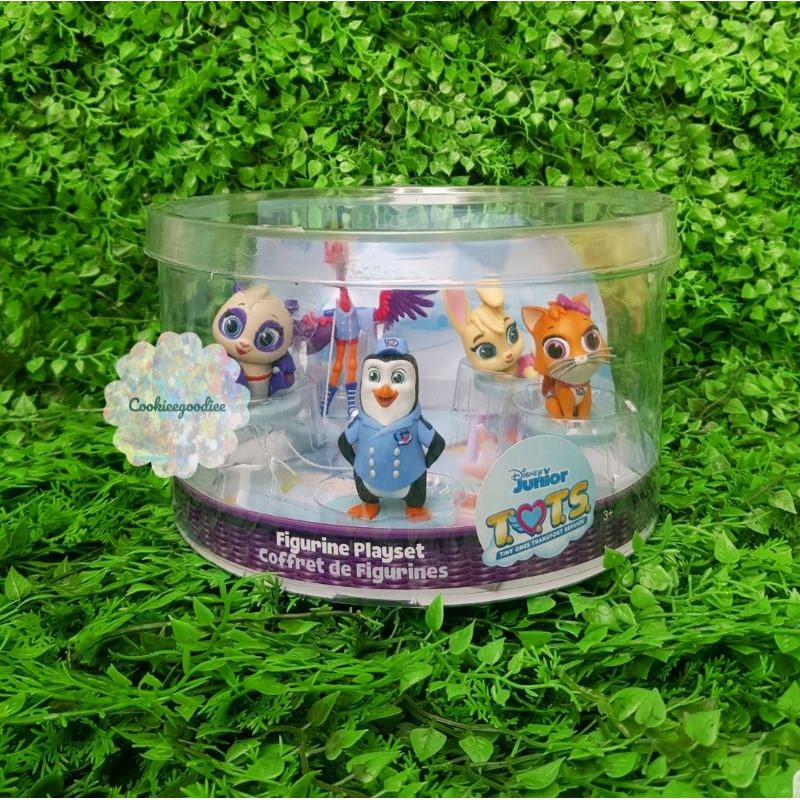 tots figure play set