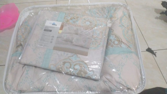 Bedcover + Seprai Set