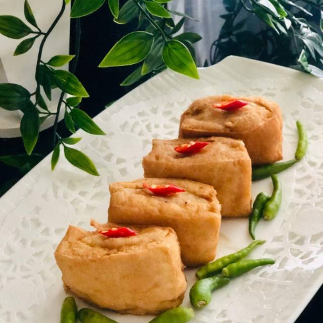 

Bakso Tahu Gemuk 10 pcs / box, Bisa untuk campuran bakso / siomay. Bisa buat kudapan sore/menu Bfast
