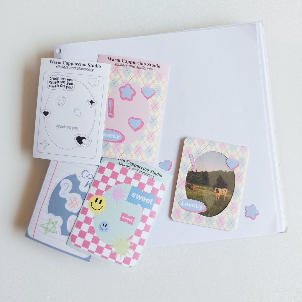 

[Warm Cappuccino] Sticker Frame Mini ( bingkai stiker frame toploader hiasan kpop )